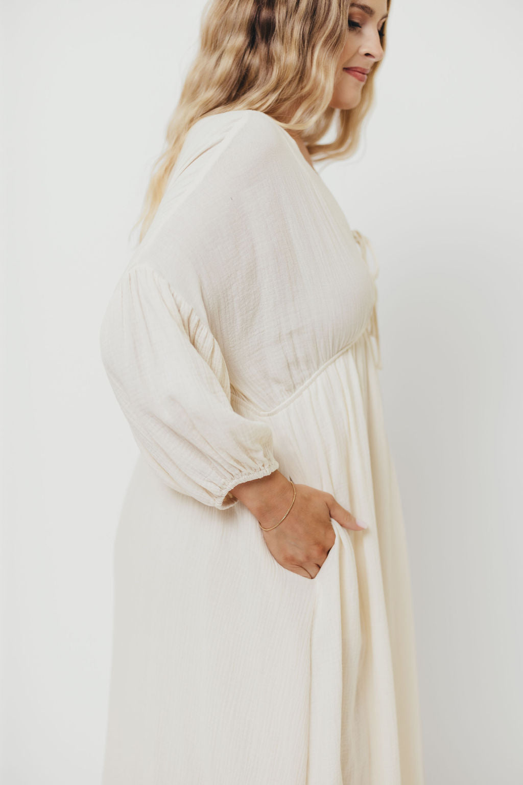 Hunter 100% Cotton Gauze Midi Dress in Soy - Bump Friendly