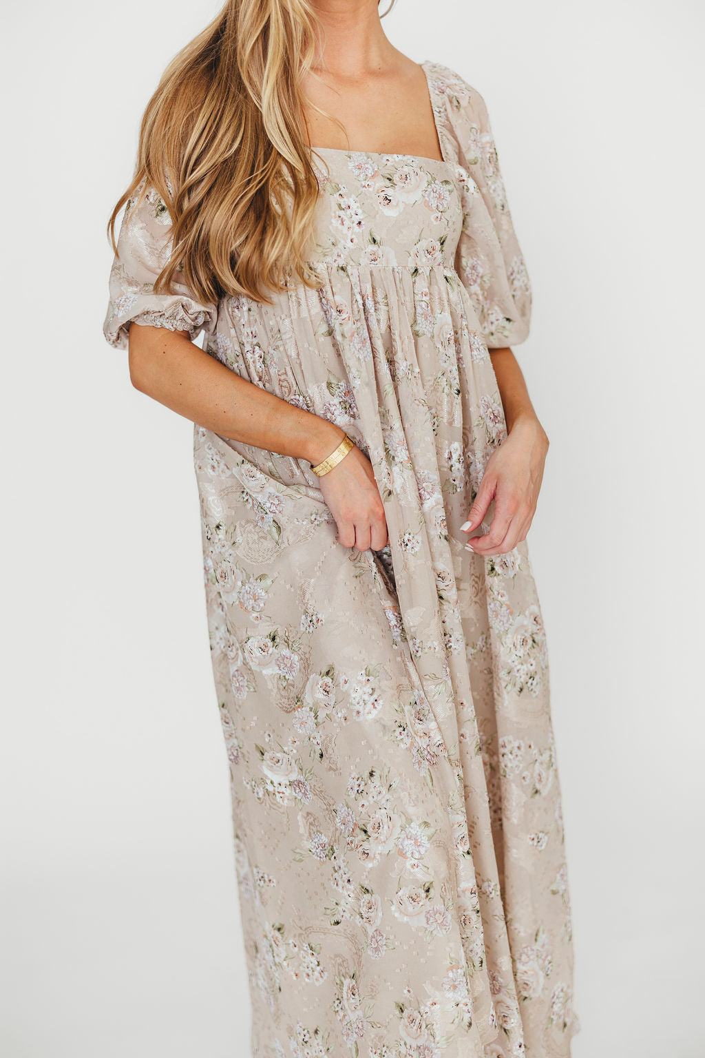 Mona Maxi Dress in Beige/Brown Floral - Bump Friendly