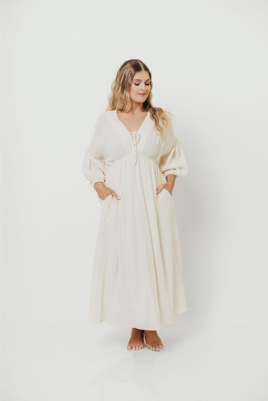 Hunter 100% Cotton Gauze Midi Dress in Soy - Bump Friendly