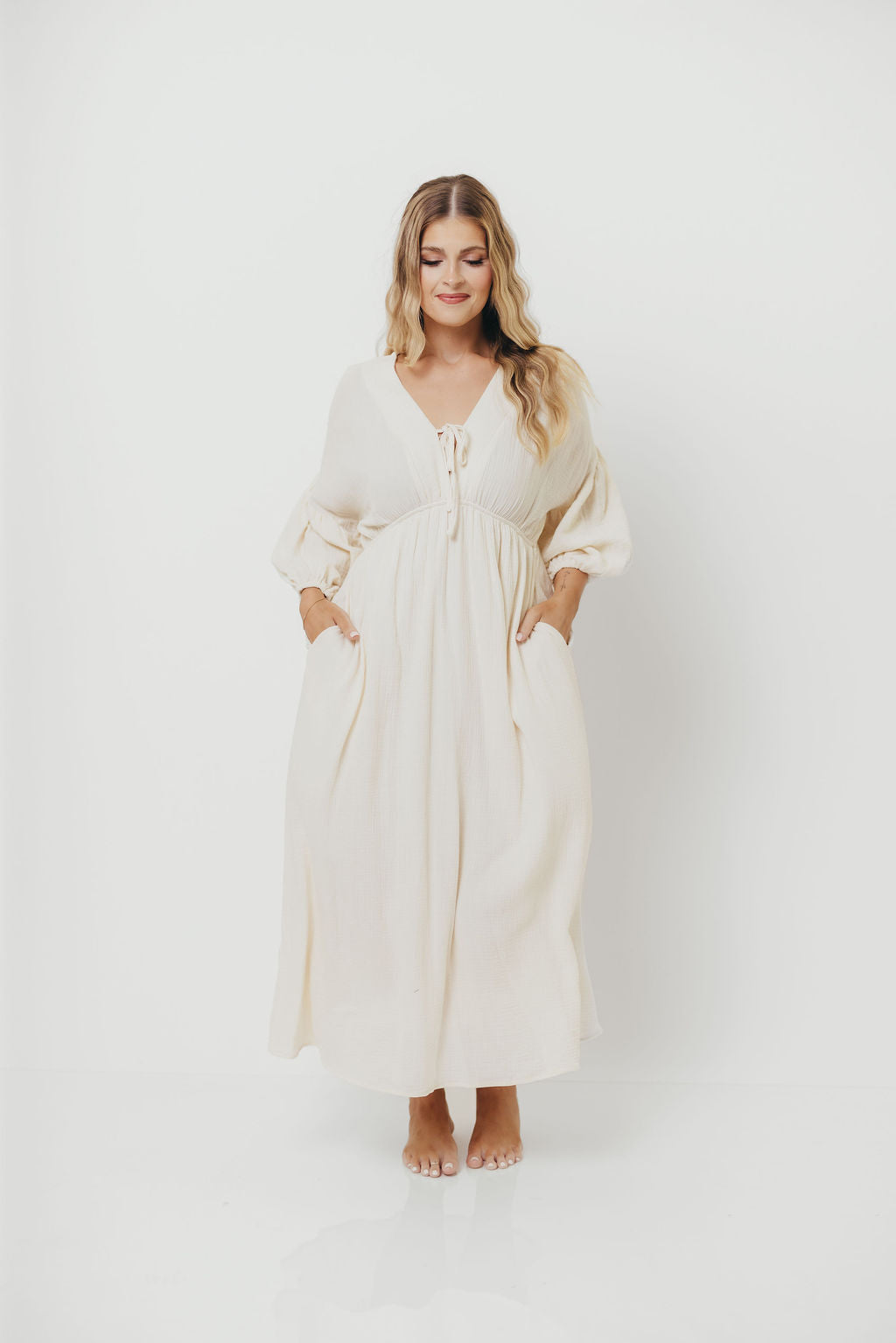 Hunter 100% Cotton Gauze Midi Dress in Soy - Bump Friendly