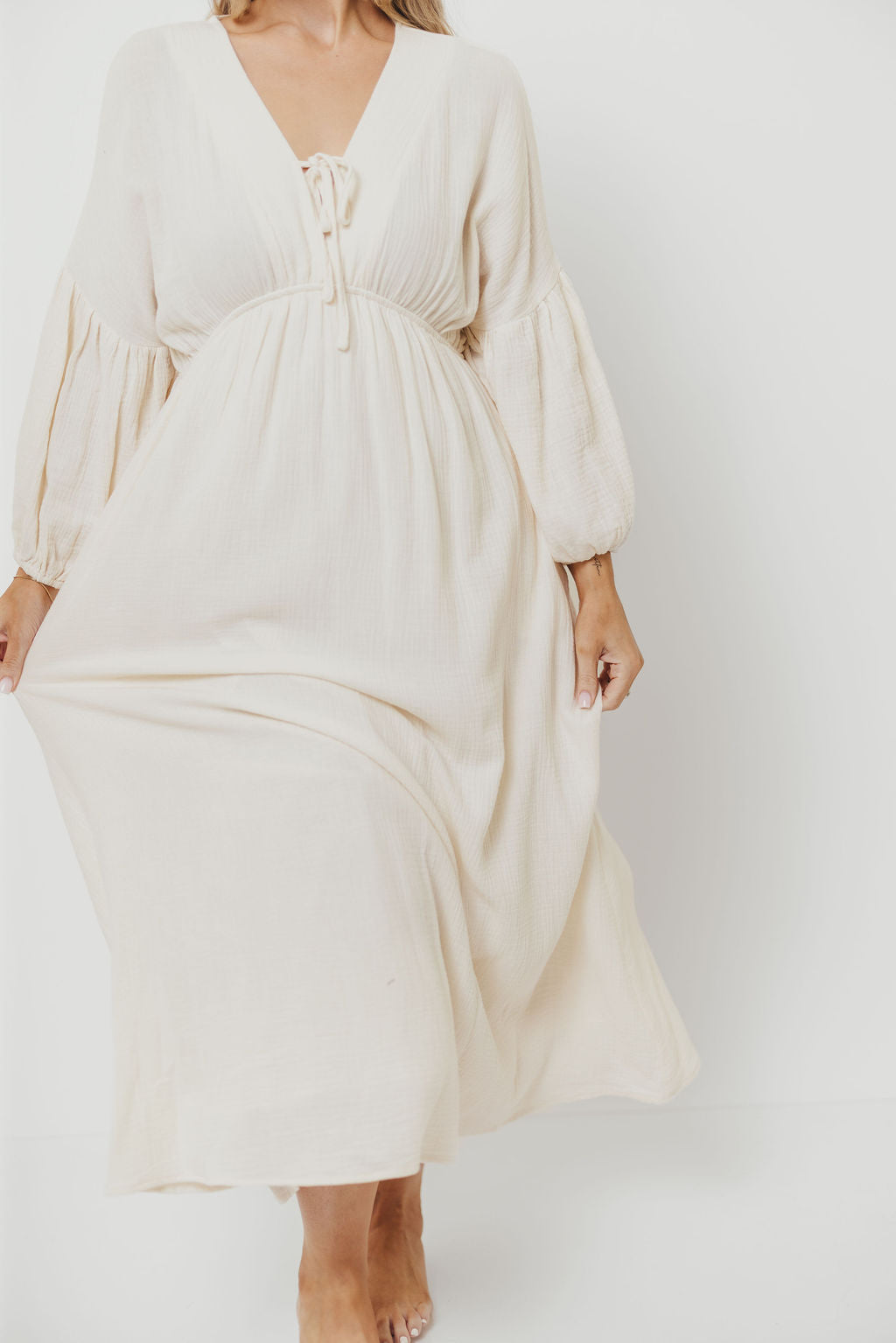 Hunter 100% Cotton Gauze Midi Dress in Soy - Bump Friendly