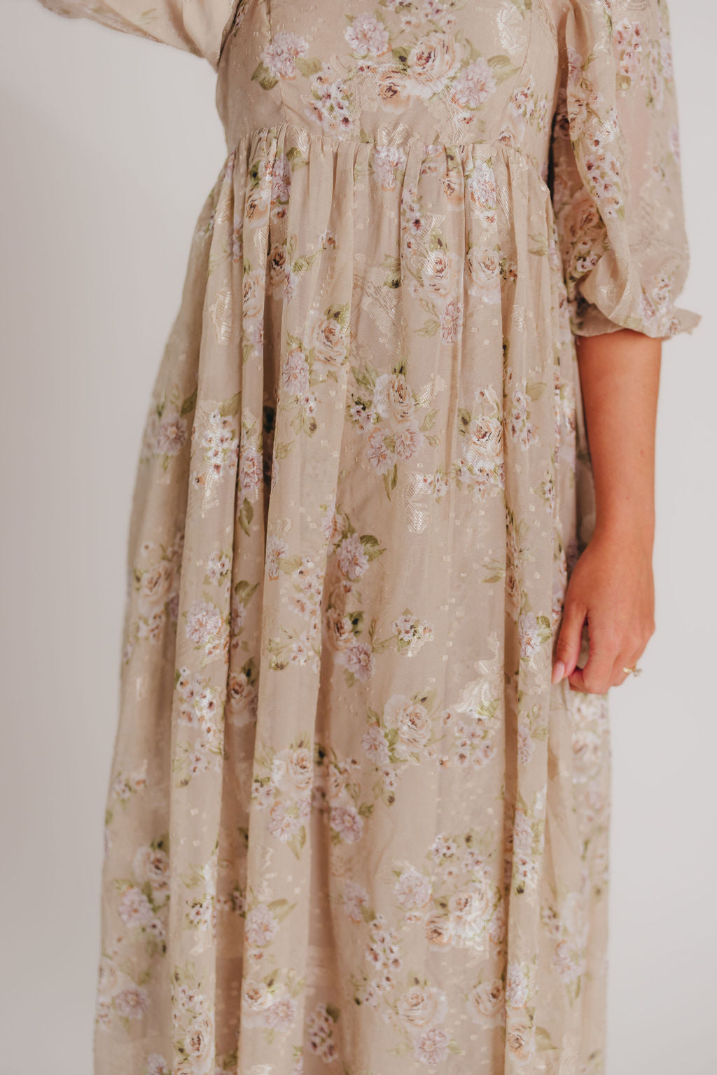 Mona Maxi Dress in Beige/Brown Floral - Bump Friendly