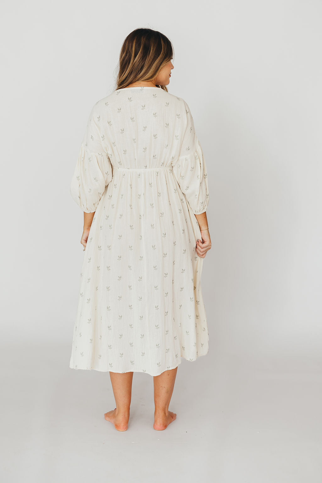 Hunter Midi Dress in Soy/Sage Foliage