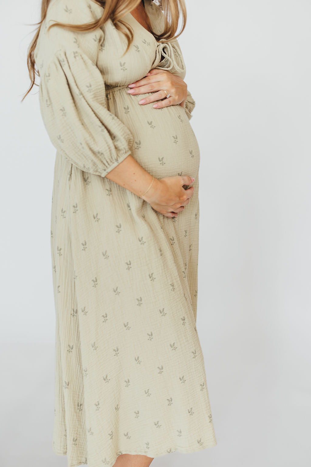 Hunter 100% Cotton Gauze Midi Dress in Thyme/Sage Foliage - Bump Friendly & Inclusive Sizing (XS-3XL)