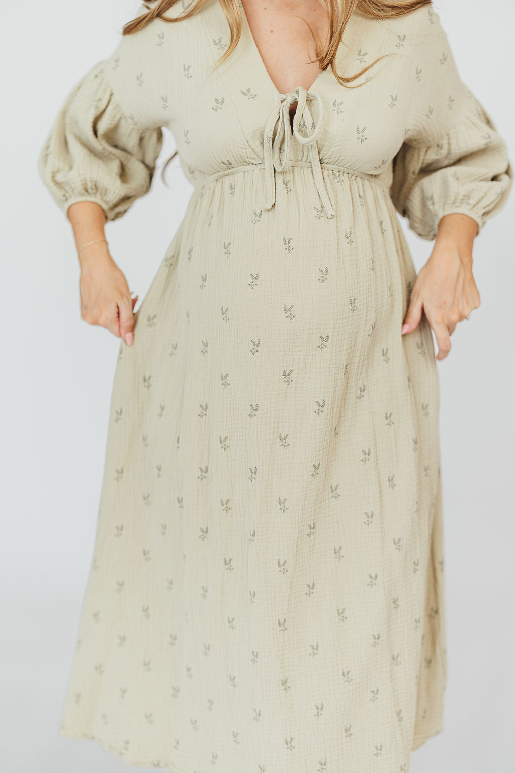 Hunter 100% Cotton Gauze Midi Dress in Thyme/Sage Foliage - Bump Friendly & Inclusive Sizing (XS-3XL)