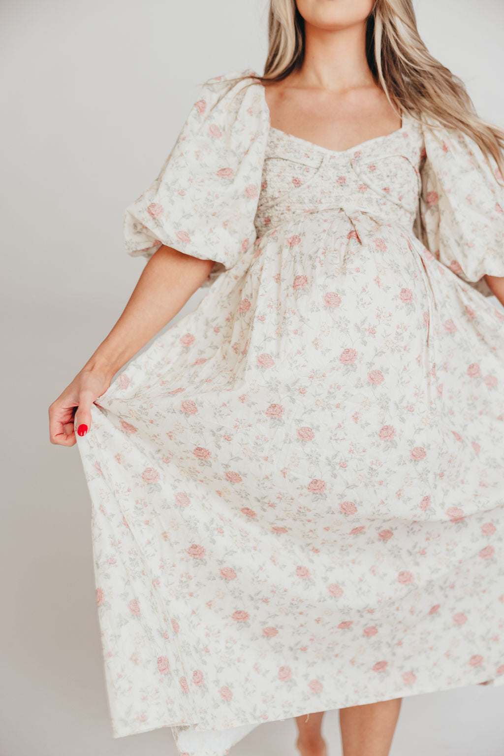 Harlow Maxi Dress in Off-White Floral - Bump Friendly & Inclusive Sizing (S-3XL) *Final-Sale*