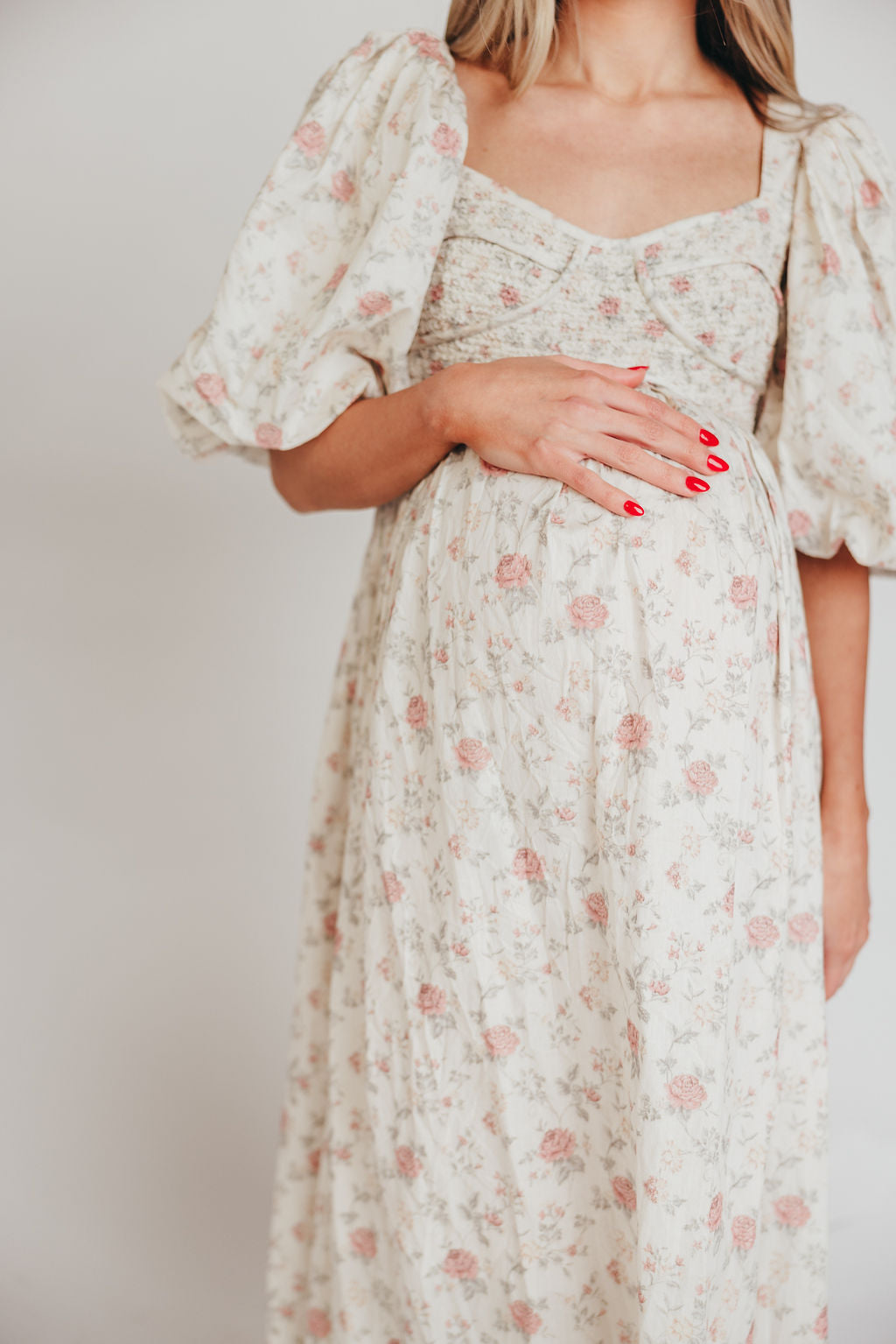 Harlow Maxi Dress in Off-White Floral - Bump Friendly & Inclusive Sizing (S-3XL) *Final-Sale*