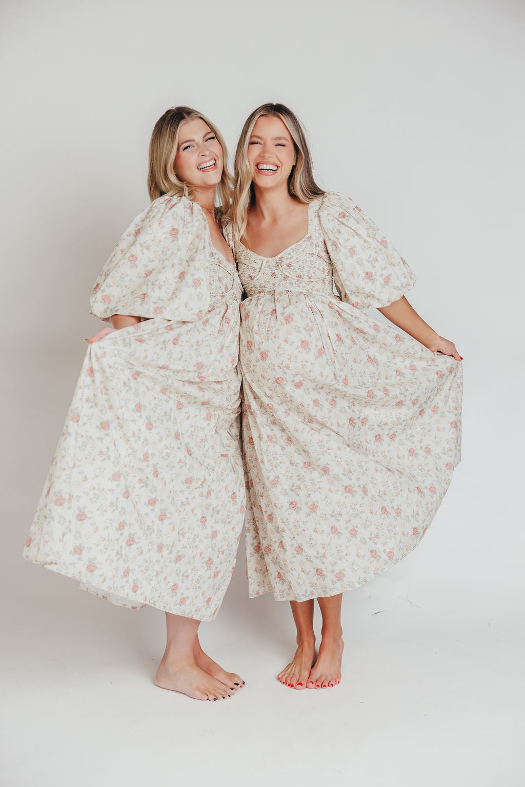 Harlow Maxi Dress in Off-White Floral - Bump Friendly & Inclusive Sizing (S-3XL) *Final-Sale*