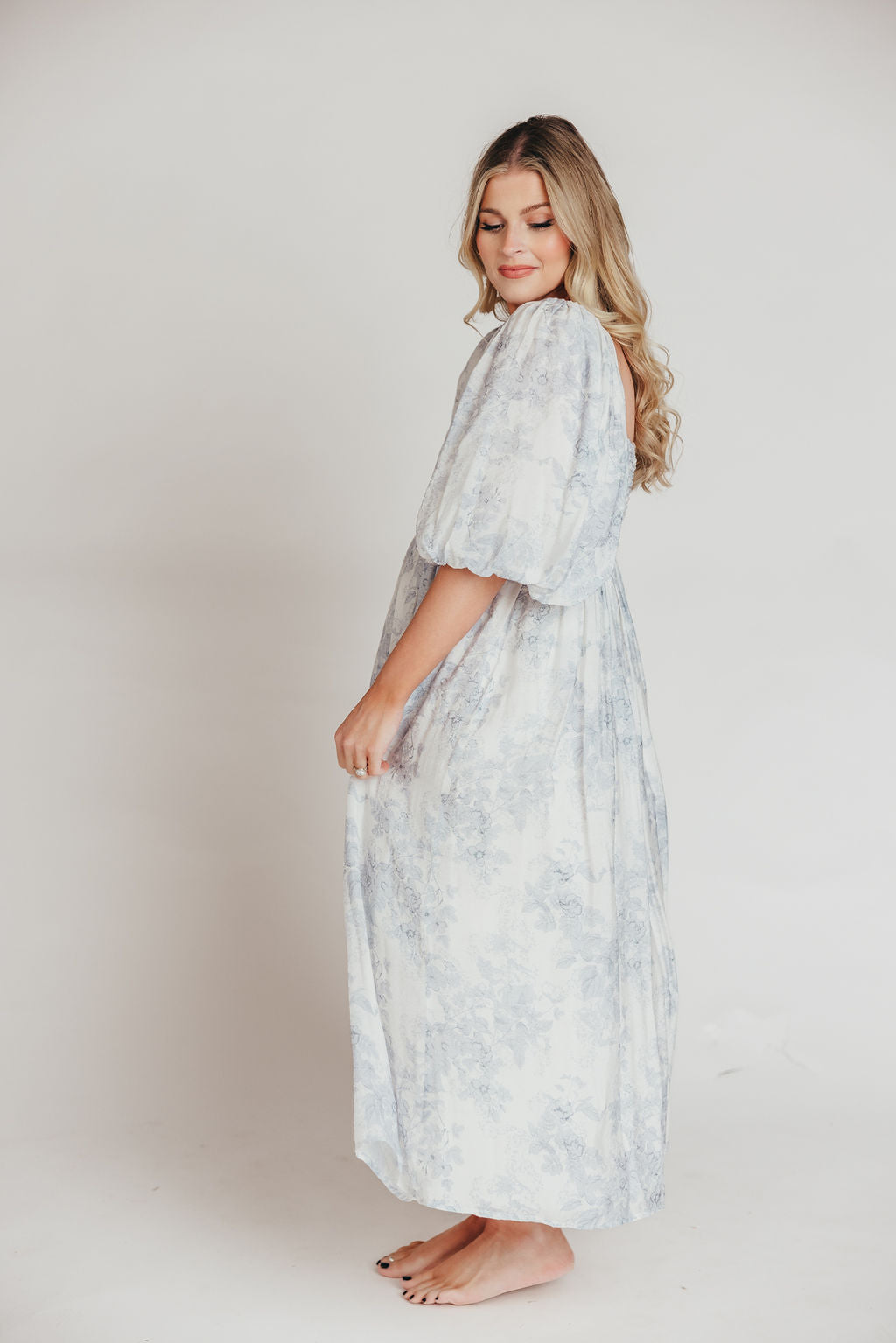 Harlow Maxi Dress in Light Blue Floral - Bump Friendly and Size Inclusive