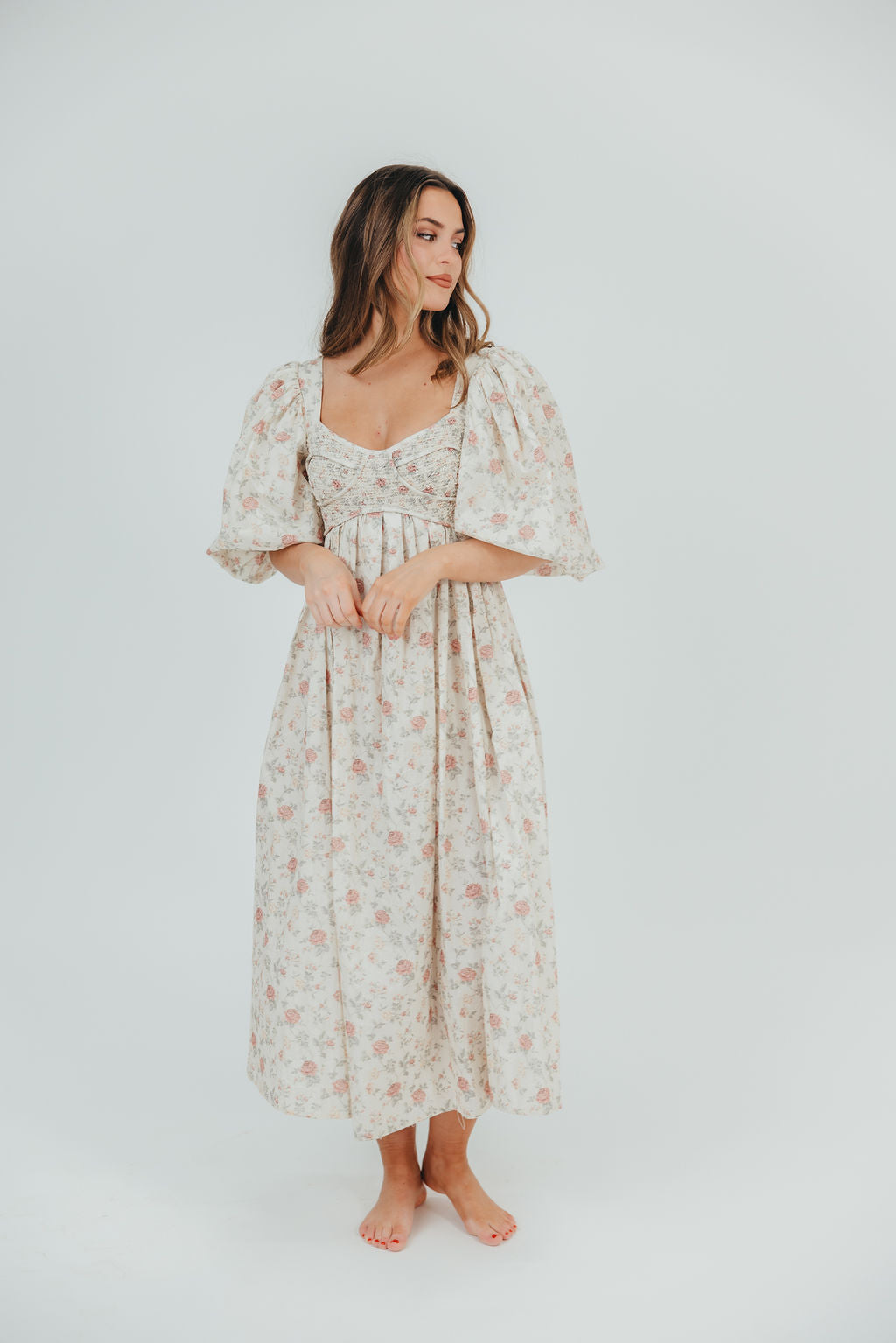 Harlow Maxi Dress in Off-White Floral - Bump Friendly & Inclusive Sizing (S-3XL) *Final-Sale*