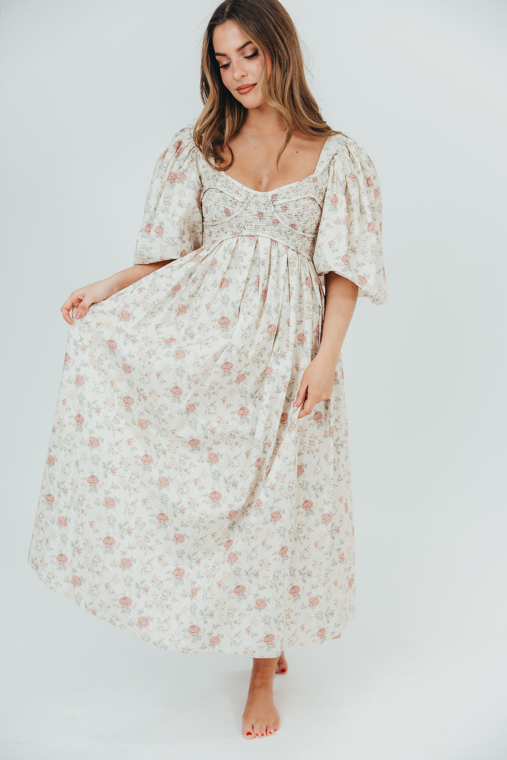 Harlow Maxi Dress in Off-White Floral - Bump Friendly & Inclusive Sizing (S-3XL) *Final-Sale*