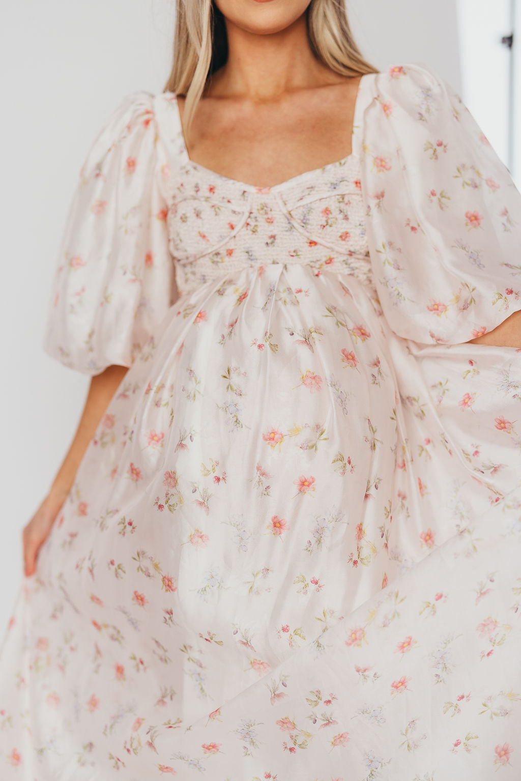 Harlow Maxi Dress in Tiny Pink Floral - Bump Friendly & Inclusive Sizing (S-3XL) *Final-Sale*