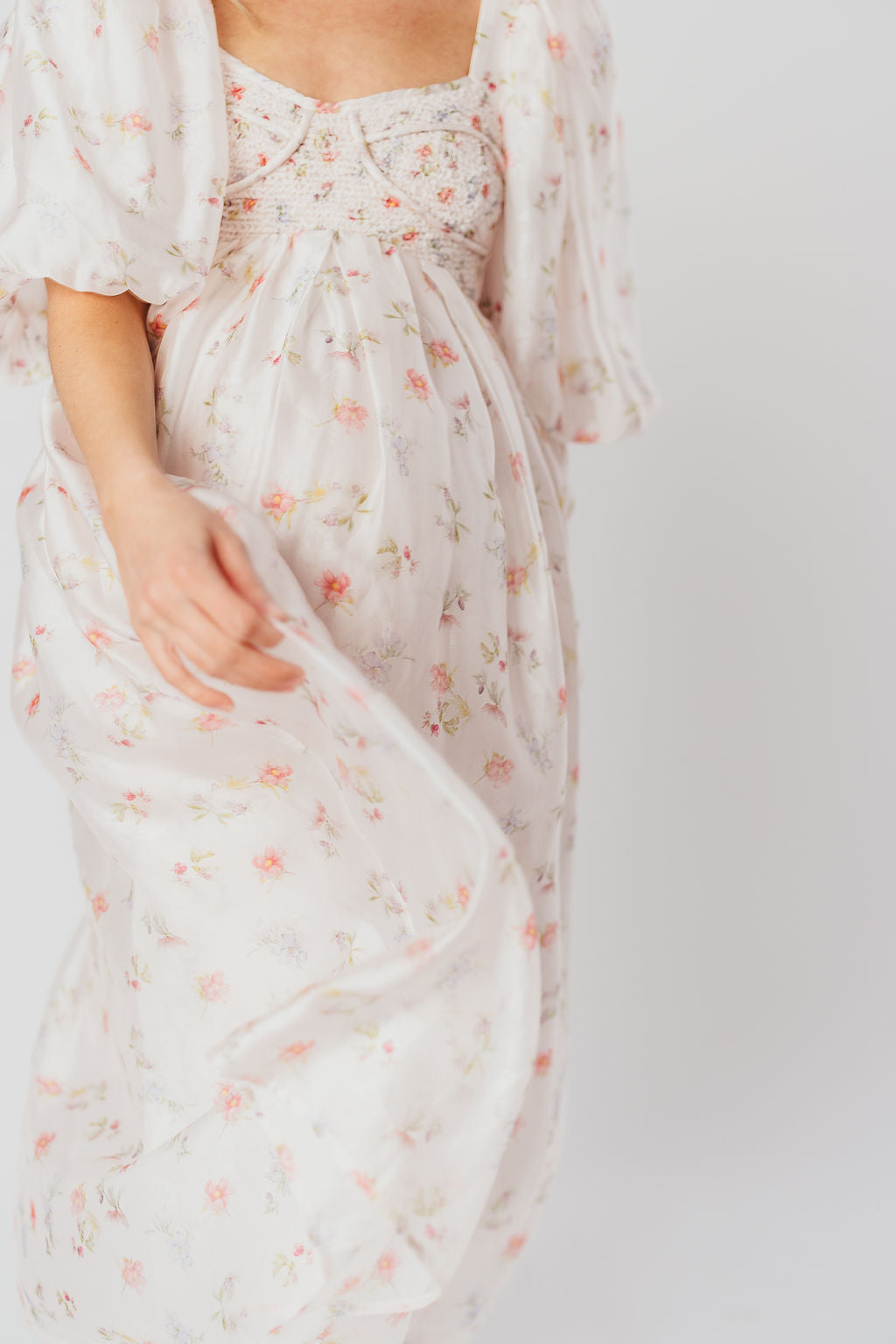 Harlow Maxi Dress in Tiny Pink Floral - Bump Friendly & Inclusive Sizing (S-3XL) *Final-Sale*