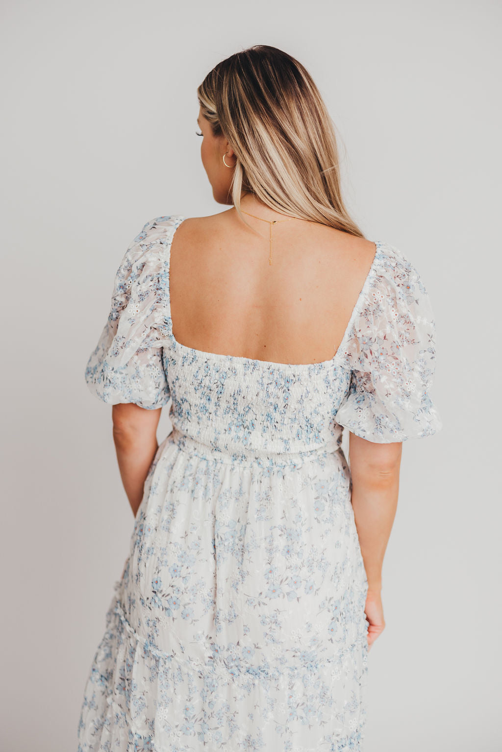 Daphne High Slit Eyelet Detail Maxi Dress in Blue and White Floral - Inclusive Sizing